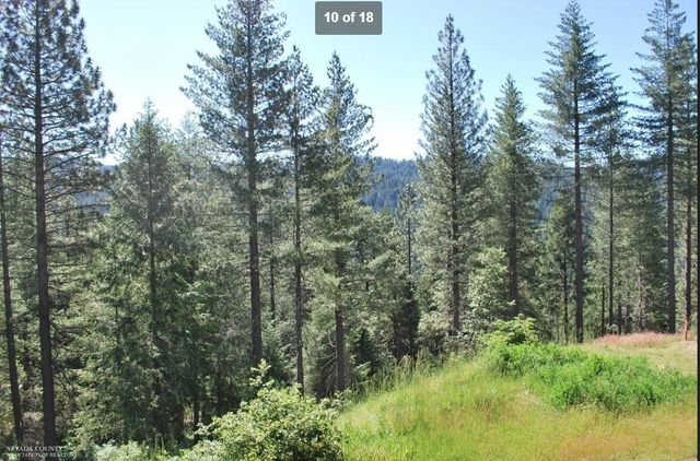 13336 Lowell Hill Rd, Grass Valley, CA 95945