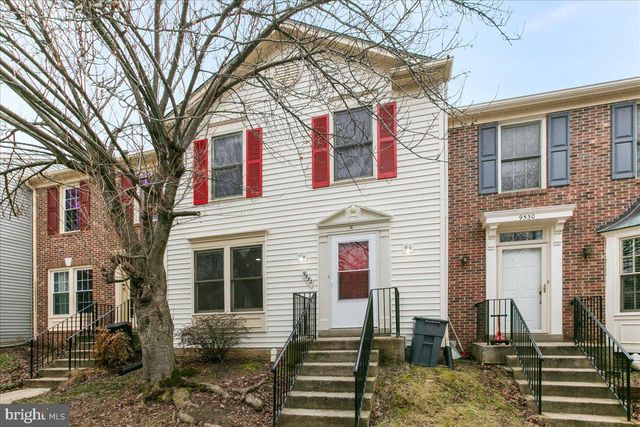 9532 Shepherd Hills Dr, Lorton, VA 22079