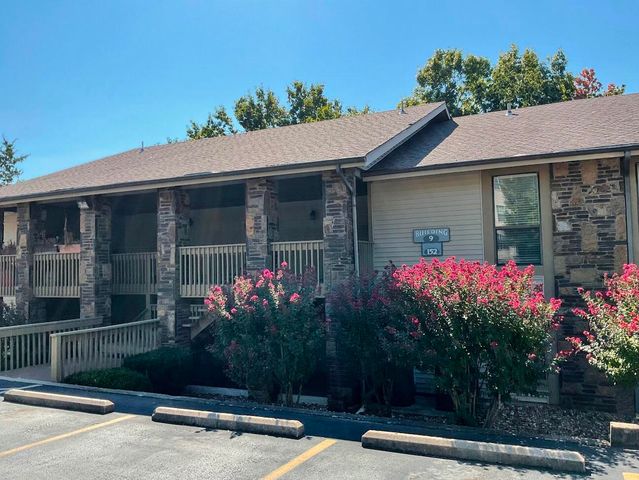 152 Turnberry Drive #6, Branson, MO 65616