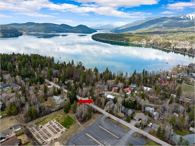 Nhn Birch Hill Dr, Whitefish, MT 59937