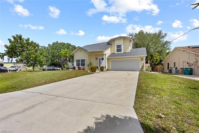 8369 Grove Rd, Fort Myers, FL 33967
