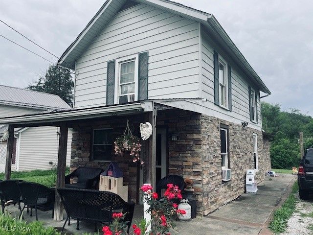 6234 Riggle Hill Rd NE, Somerdale, OH 44678