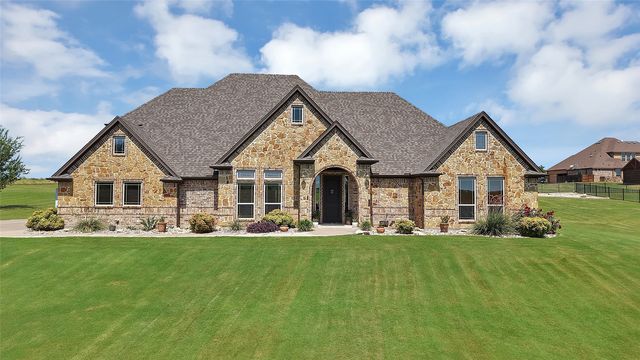 220 Pinnacle Peak Ln, Weatherford, TX 76087