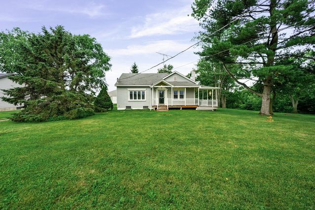 8240 Randolph St, Crown Point, IN 46307
