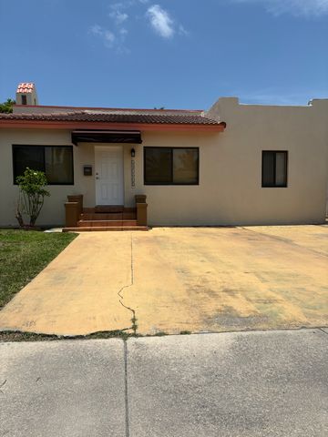 3070 SW 14th St, Miami, FL 33145
