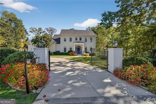 4765 Millbrook Dr NW, Atlanta, GA 30327