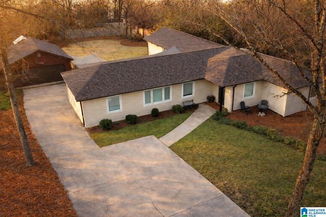 3444 Blueberry Ln, Birmingham, AL 35216