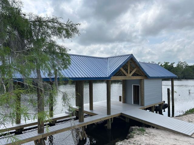 1676 S  Perkins Ferry Rd, Lake Charles, LA 70611