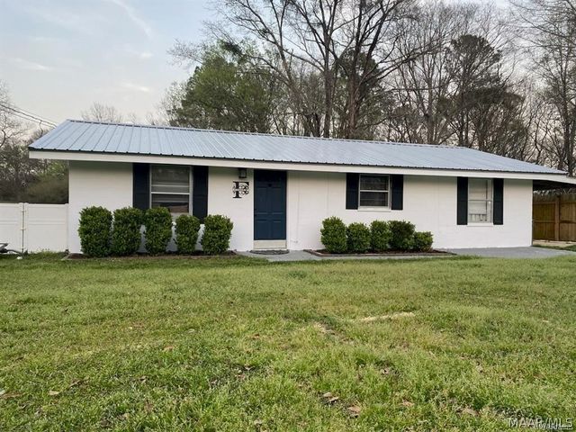 2064 State Highway 143, Elmore, AL 36025