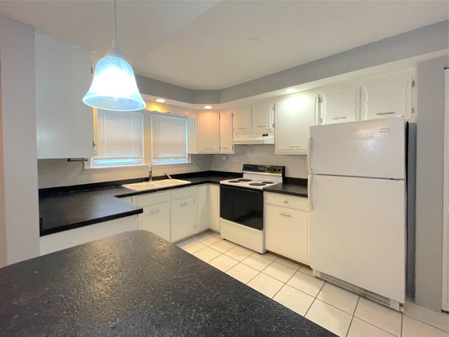 3562 Chapin Ave #1, Niagara Falls, NY 14301