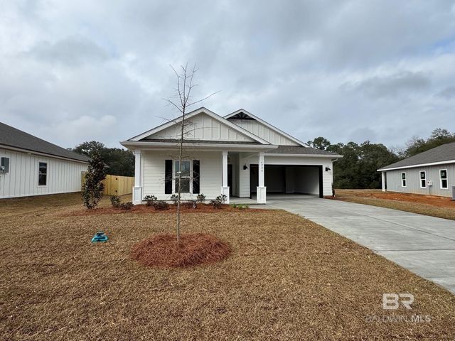 14288 Versailles Cir, Silverhill, AL 36576