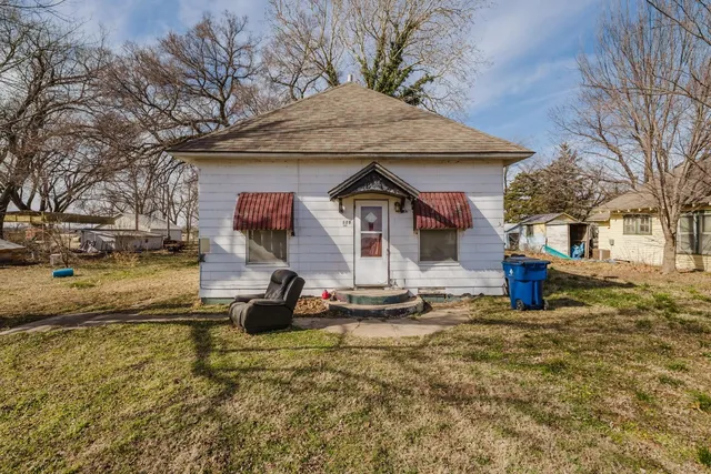 509 S  Main St, Argonia, KS 67004