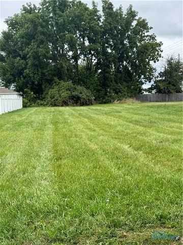 1575 Mott Ave, Toledo, OH 43605