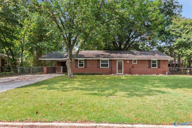416 Everett Dr   SW, Decatur, AL 35601