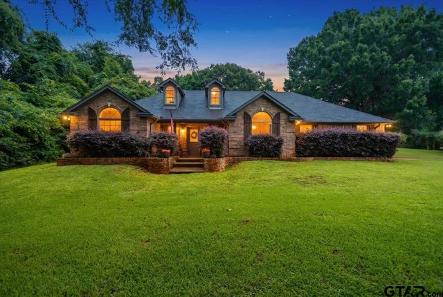 139 County Road 4217, Jacksonville, TX 75766