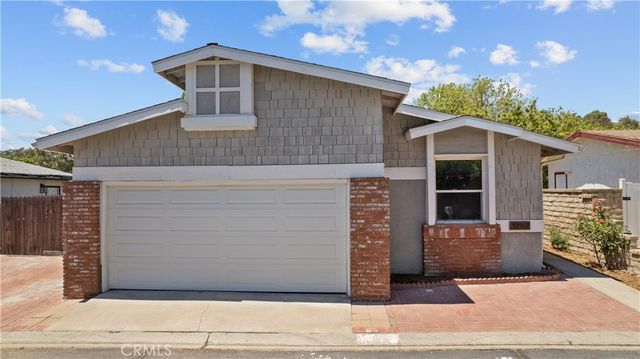 32003 Emerald Ln, Castaic, CA 91384