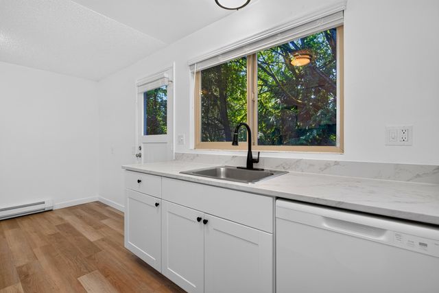 4410 176th St SW, Lynnwood, WA 98037