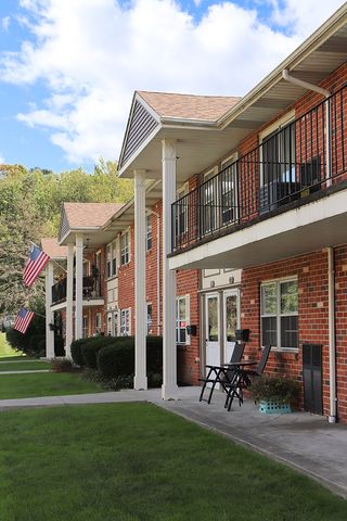 Green Valley Apartments - East Stroudsburg, PA | Trulia