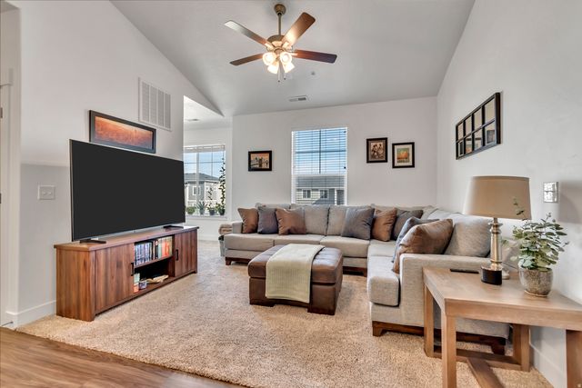 3635 W  1500 N #302, Lehi, UT 84043