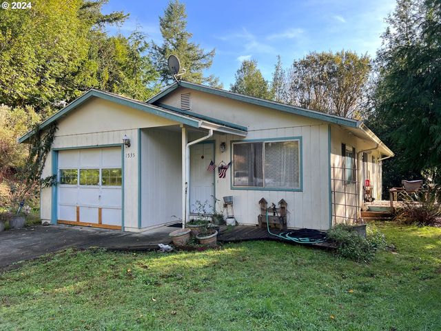 1535 Shelley Rd, Coquille, OR 97423