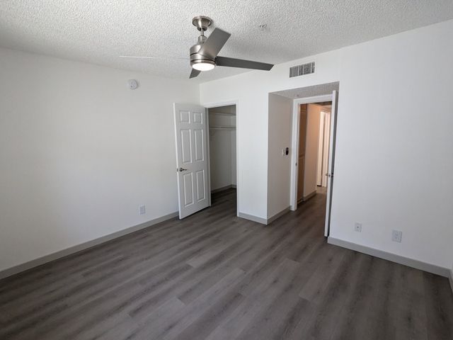 3291 Sawtelle Blvd #207, Los Angeles, CA 90066