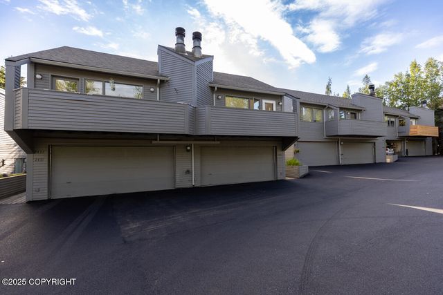 2433 La Honda Dr, Anchorage, AK 99517
