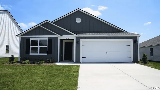 11590 Shortleaf Ln, Moundville, AL 35474