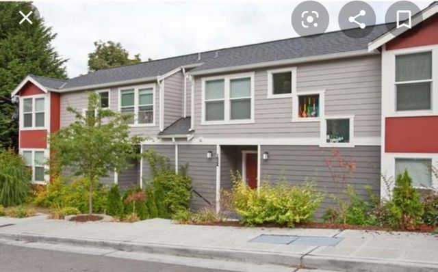 1524 Sturgus Ave S, Seattle, WA 98144