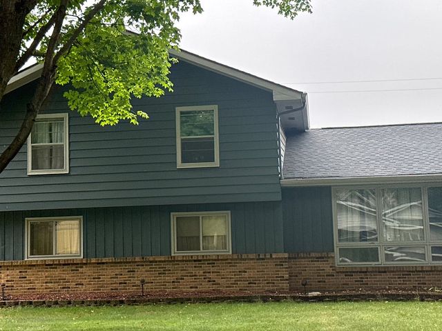 411 Selby St, Hopkins, MI 49328