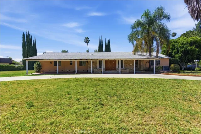 17216 Parthenia St, Northridge, CA 91325