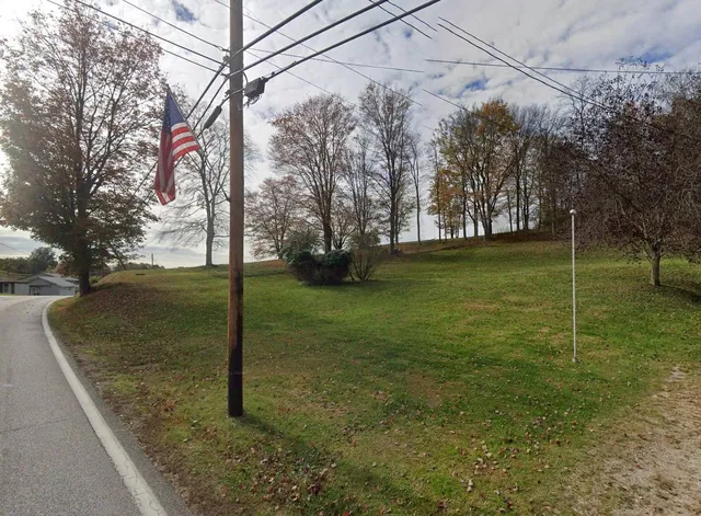 Pullman Rd, Pennsboro, WV 26415