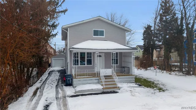 19 Cherry Ave, Lackawanna, NY 14218