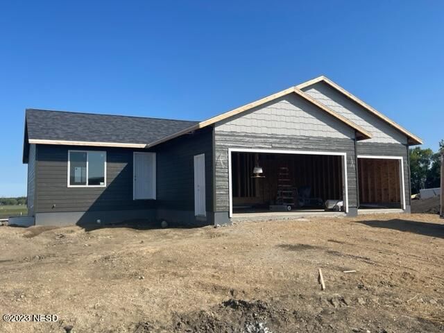 32 27th St   NW, Watertown, SD 57201