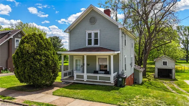 420 Phillips St, Marietta, OH 45750