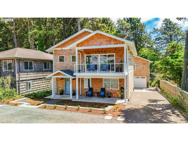 143 E  Tanana Ave, Cannon Beach, OR 97110