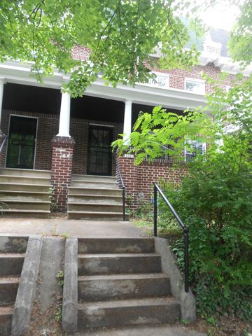 3131 Guilford Ave, Baltimore, MD 21218
