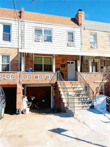 1581 74th St, Brooklyn, NY 11228