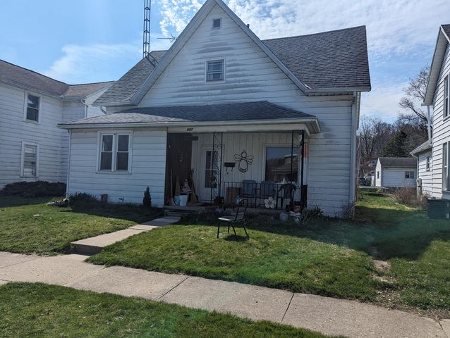 807 Clinton Ave, Sidney, OH 45365