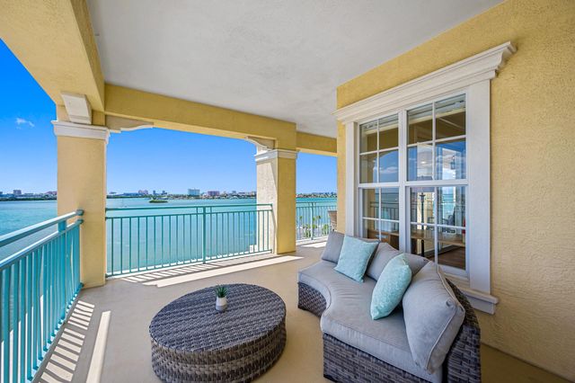 700 N  Osceola Ave #601, Clearwater, FL 33755