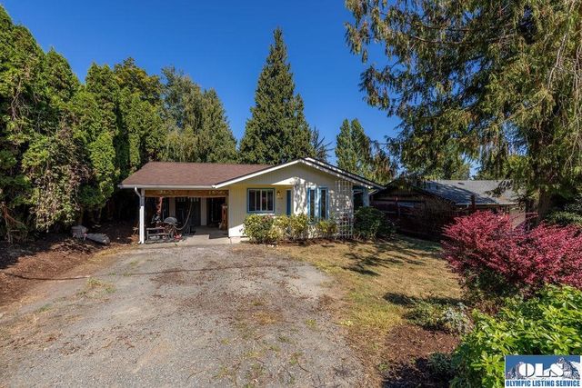 1115 Hazel St, Pt Angeles, WA 98363