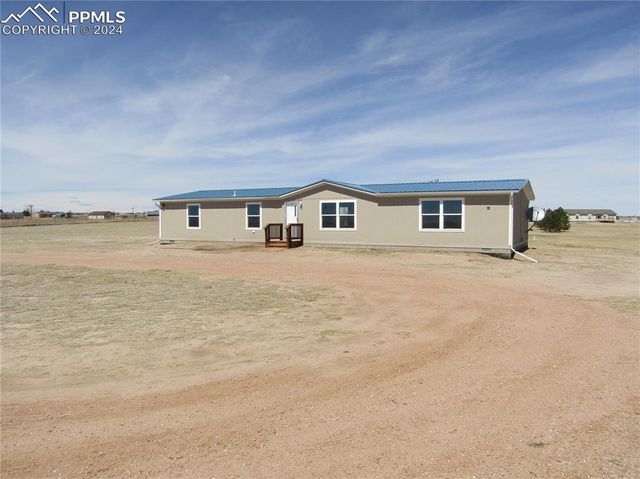 21602 Chesley Dr, Calhan, CO 80808