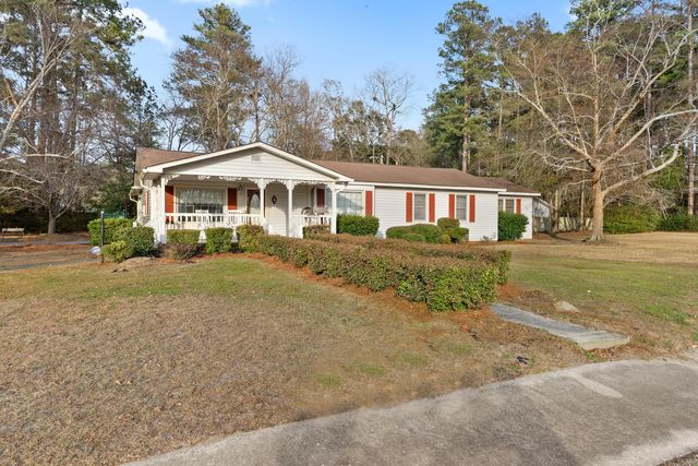 751 North St, Branchville, SC 29432