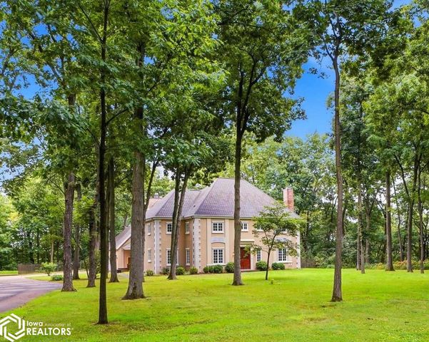 3344 213th St, Fort Madison, IA 52627