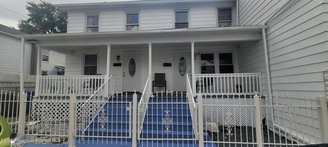 61-63 Pierce St, Plymouth, PA 18651