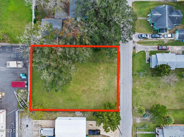 721 State Ave, Holly Hill, FL 32117