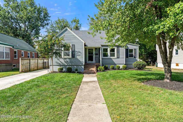 3937 Staebler Ave, Saint Matthews, KY 40207