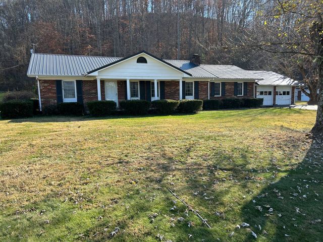 713 S  Wallace Wilkinson Blvd, Liberty, KY 42539