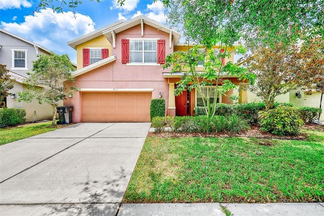 2917 Winglewood Cir, Lutz, FL 33558