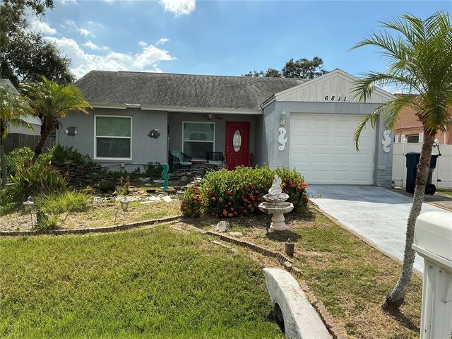 6811 S  Gabrielle St, Tampa, FL 33611