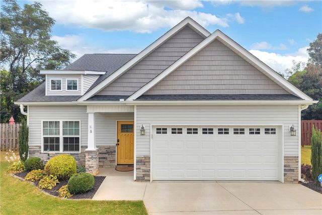 5 Drakeford Ct, Anderson, SC 29621